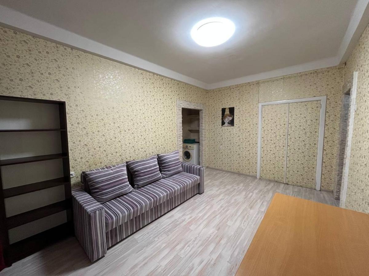 2К Квартира Велика Васильківська 118, Палац Україна เคียฟ ภายนอก รูปภาพ